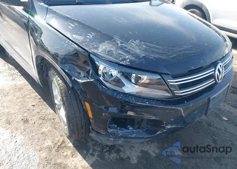 2012 Volkswagen Tiguan S z USA, uszkodzony, nr VIN WVGAV7AX3CW590914